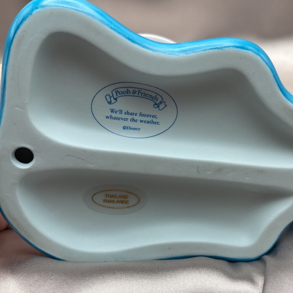 Disney Pooh and friends we’ll share forever whatever the weather figurine - Picture 6 of 7